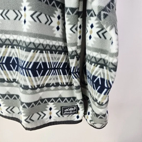 Eddie Bauer Mens M Pullover Fleece Aztec White Blue Gray Crew‎ Neck Soft LS Warm - Picture 7 of 8